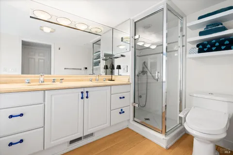 $1,795,000 | 38 South 40 Dock, Sausalito, CA 94965