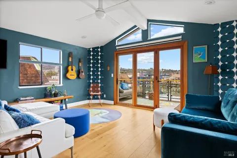 $1,795,000 | 38 South 40 Dock, Sausalito, CA 94965