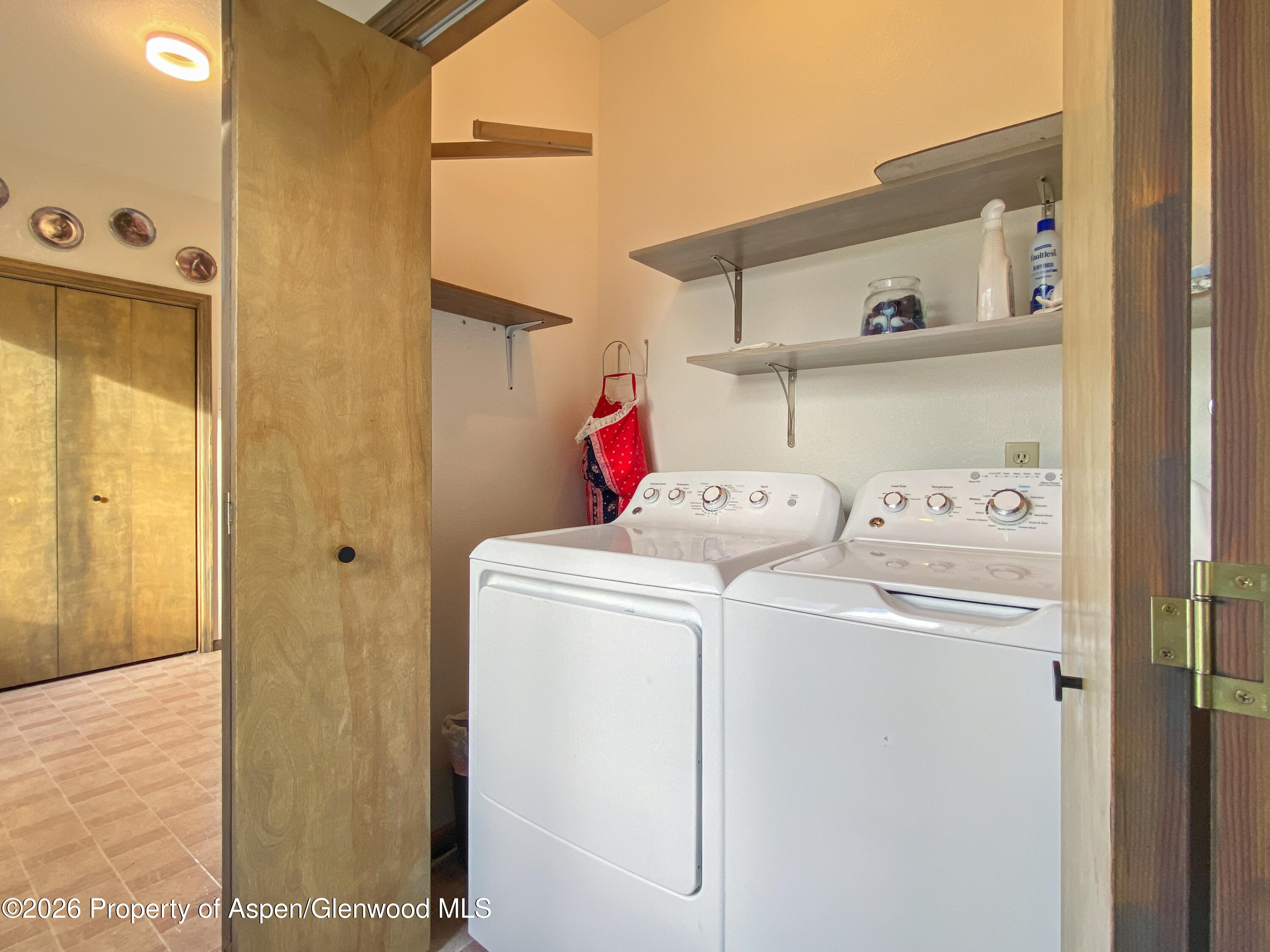 925 Cleveland Street Meeker, CO 81641 - Photo 15 of 30 Laundry Closet