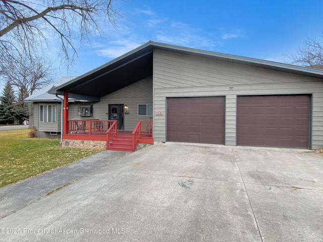 $467,000 | 925 Cleveland Street, Meeker, CO 81641