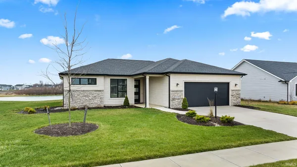 $364,900 | 1038 Zenos Boulevard, Fort Wayne, IN 46818