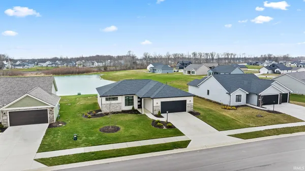 $364,900 | 1038 Zenos Boulevard, Fort Wayne, IN 46818