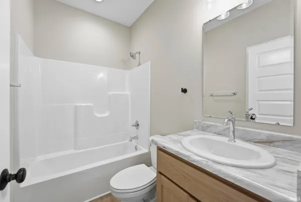 $364,900 | 1038 Zenos Boulevard, Fort Wayne, IN 46818