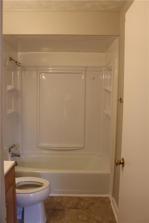 420 Bechman Street Springdale, PA 15144 - Photo 7 of 16 Updated Master Bathroom