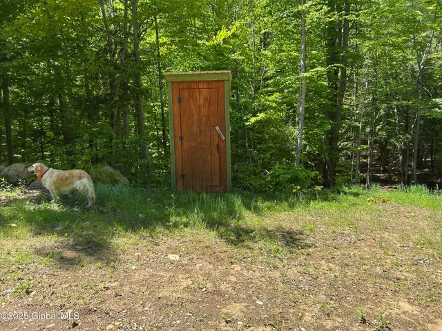 $143,000 | 10 West Tucker Road, Stony Creek, NY 12878