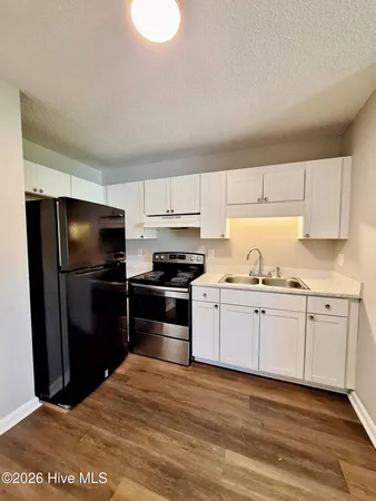 $900 | 3002 Caldwell Court, Unit 8, Greenville, NC 27834