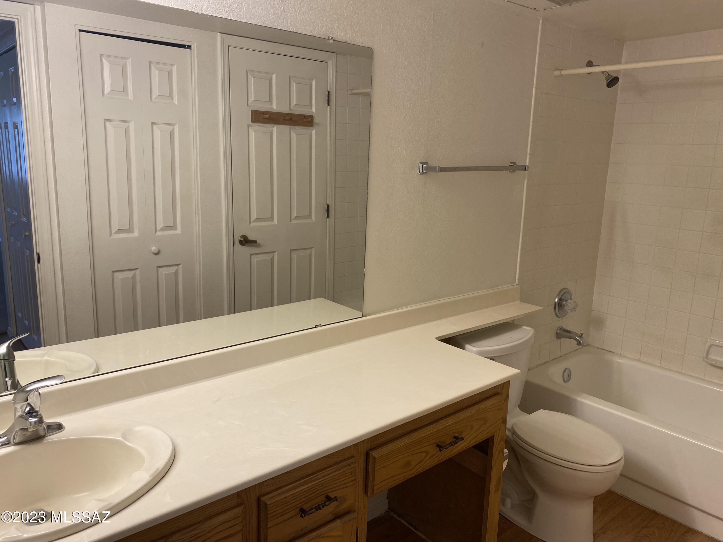 1200 East River Road, Unit G77 Tucson, AZ 85718 - Photo 10 of 20