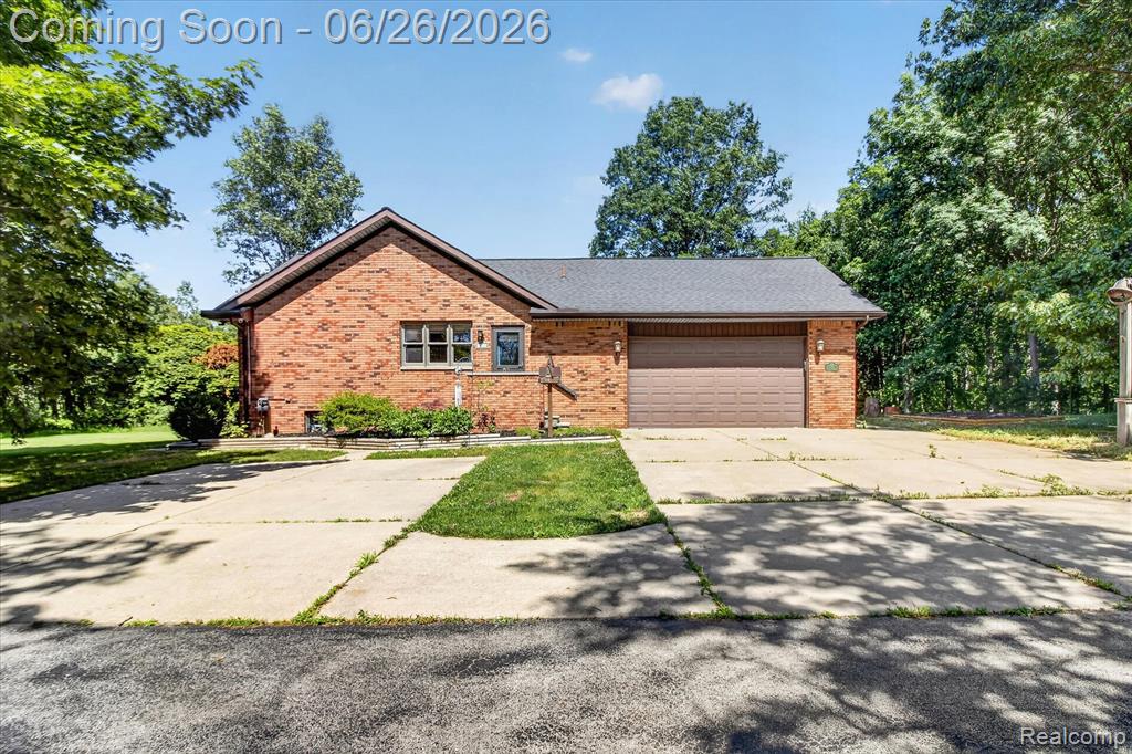 3150 North Otter Creek Road Monroe, MI 48161 - Photo 5 of 98