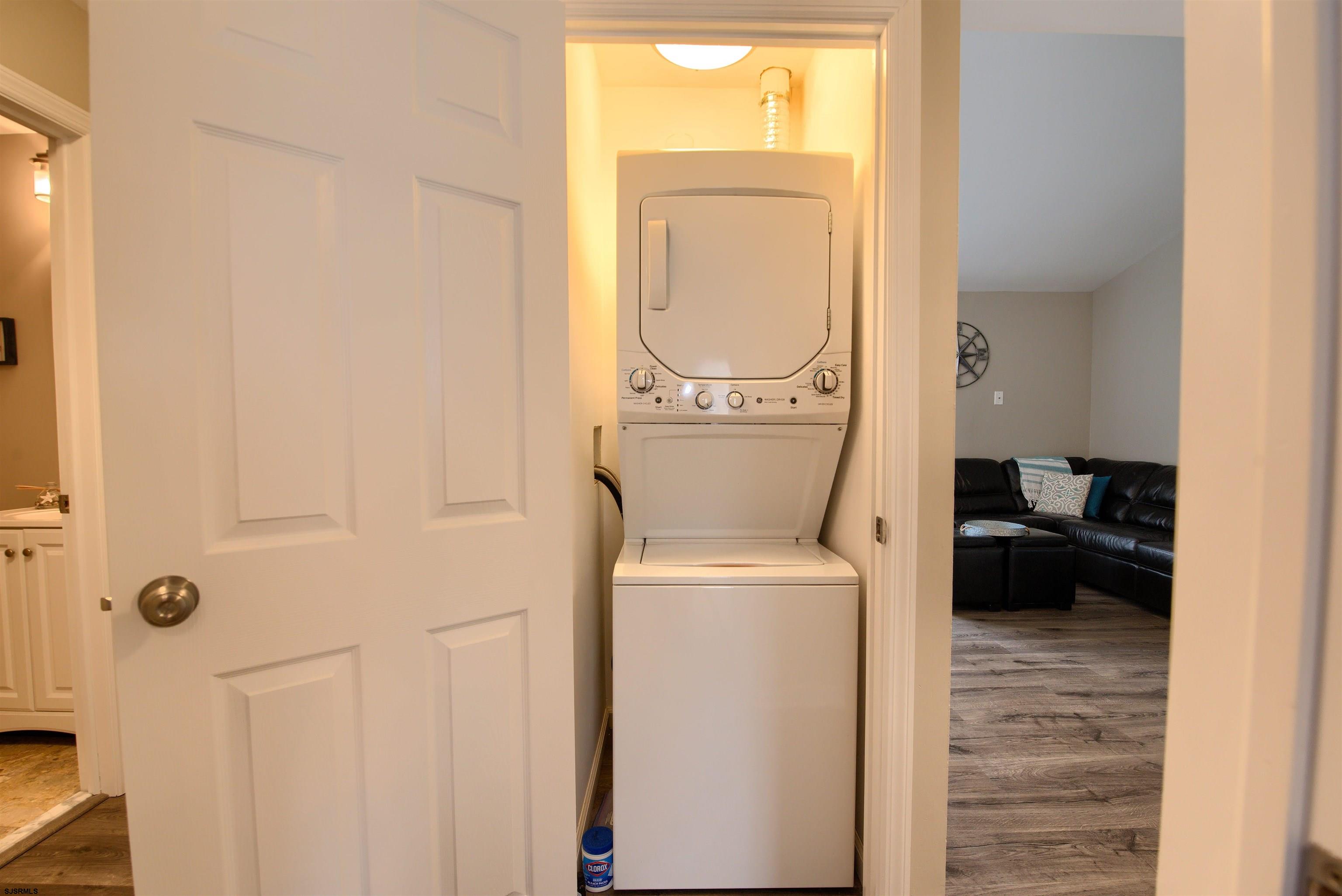 167 40th Street South, Unit 2 Brigantine, NJ 08203 - Photo 13 of 28 a room with a washer and dryer