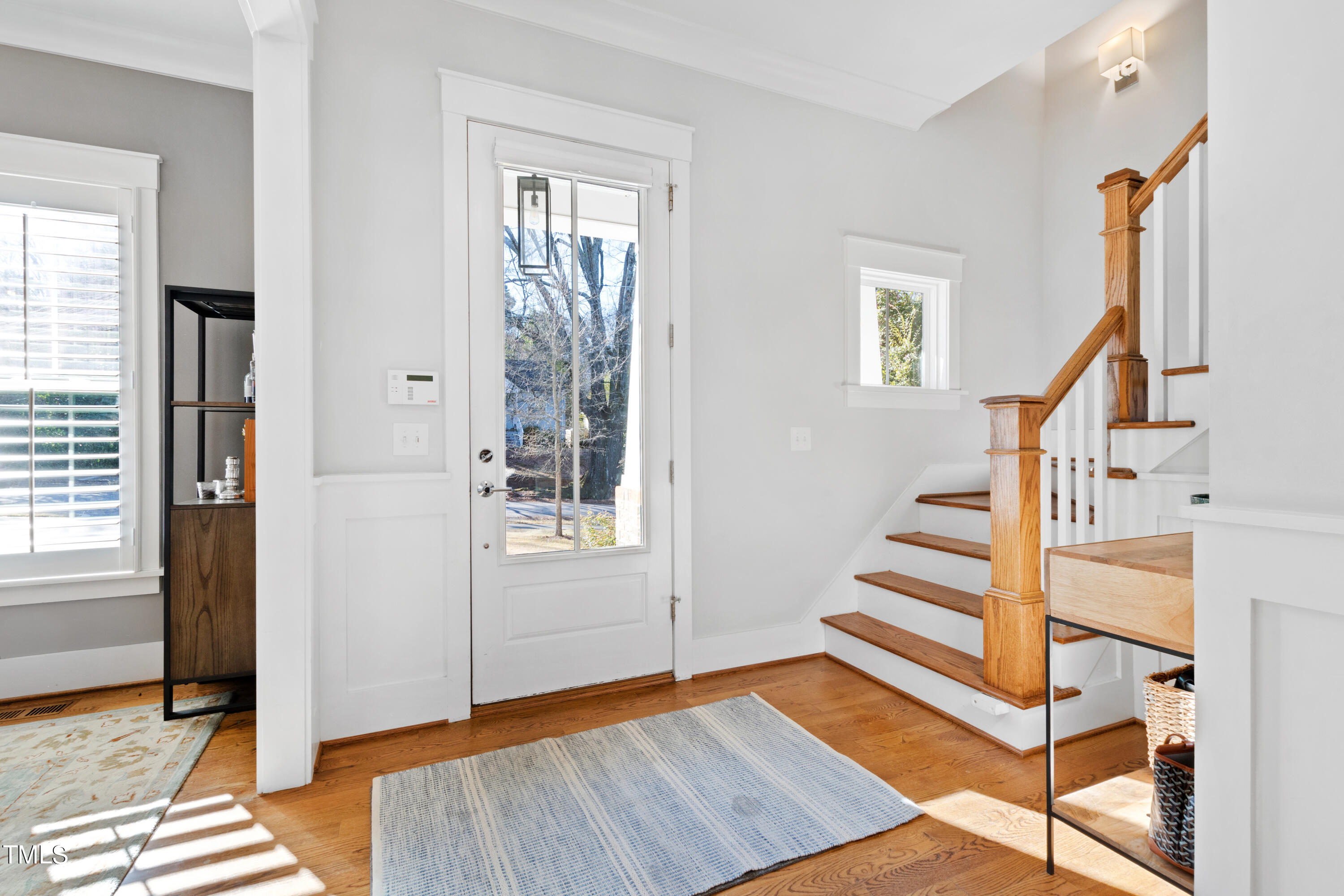 2504 Everett Avenue Raleigh, NC 27607 - Photo 9 of 44 Foyer