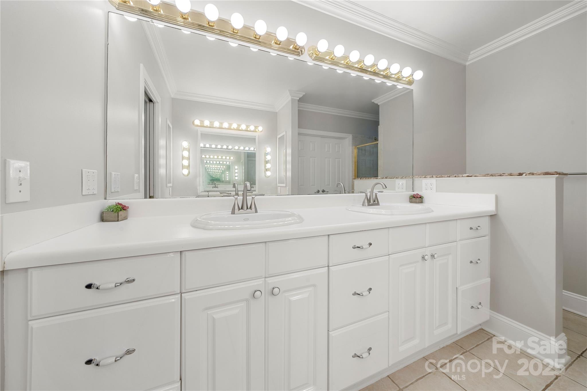 2545 Rea Road Charlotte, NC 28226 - Photo 19 of 40 Gallery Image 19