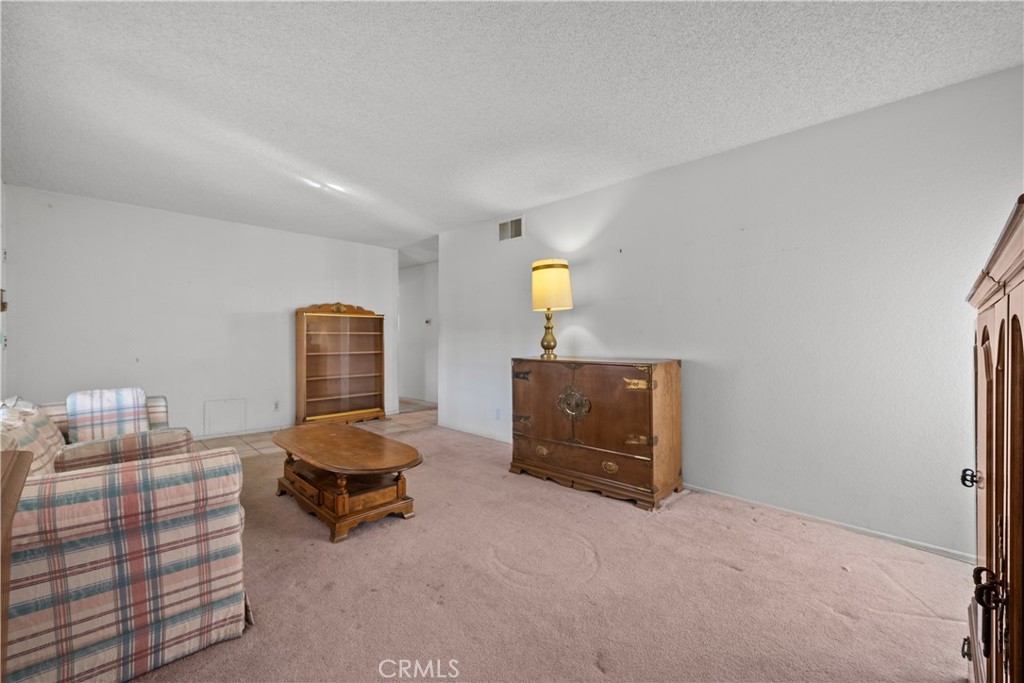 3965 Celia Court Simi Valley, CA 93063 - Photo 4 of 11