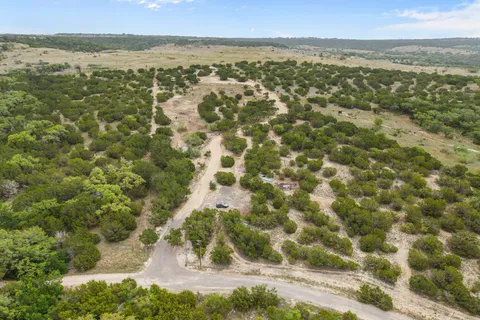 $625,000 | 182 Quail Creek Road, Marble Falls, TX 78654
