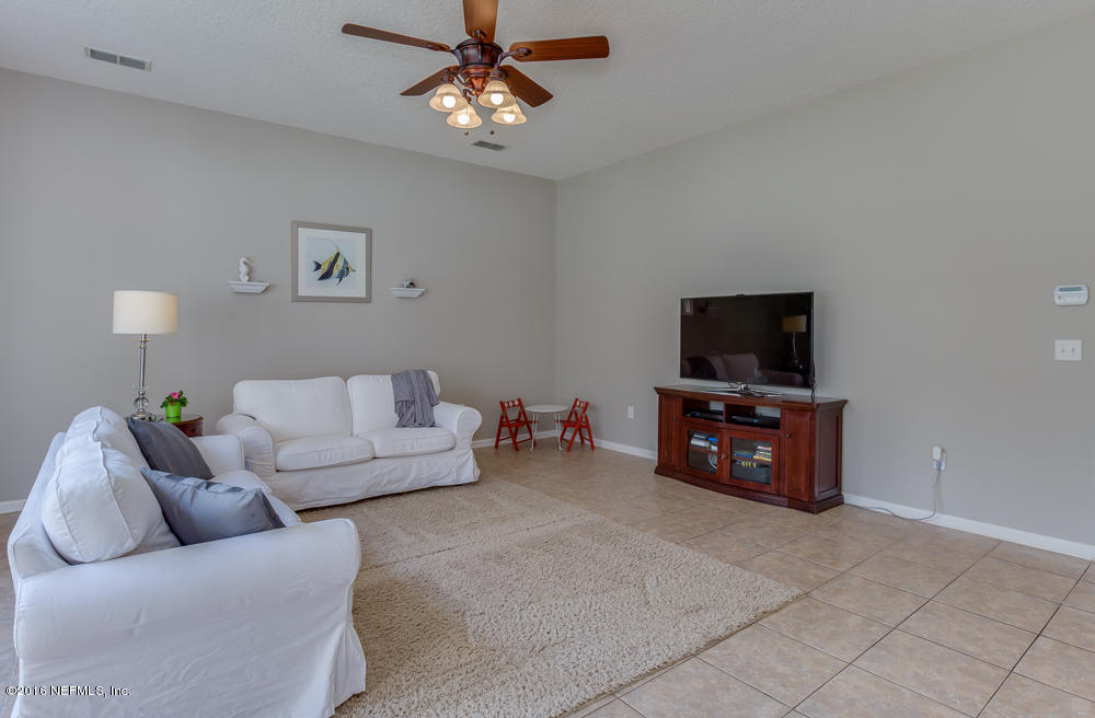 493 Roserush Lane Jacksonville, FL 32225 - Photo 18 of 45 Great room 2