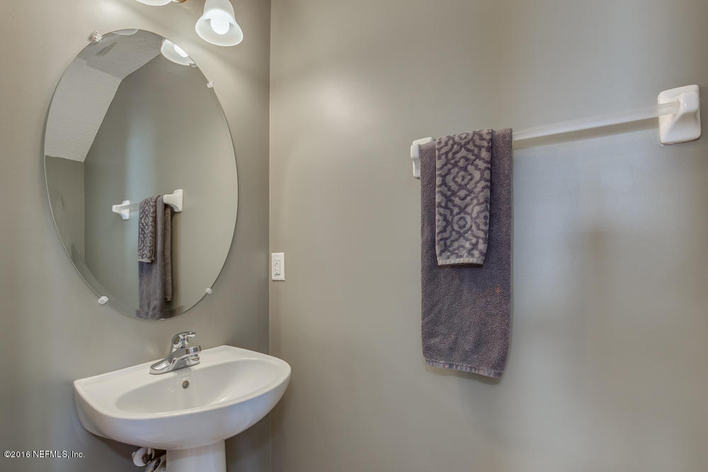 493 Roserush Lane Jacksonville, FL 32225 - Photo 20 of 45 First Floor Guest bath