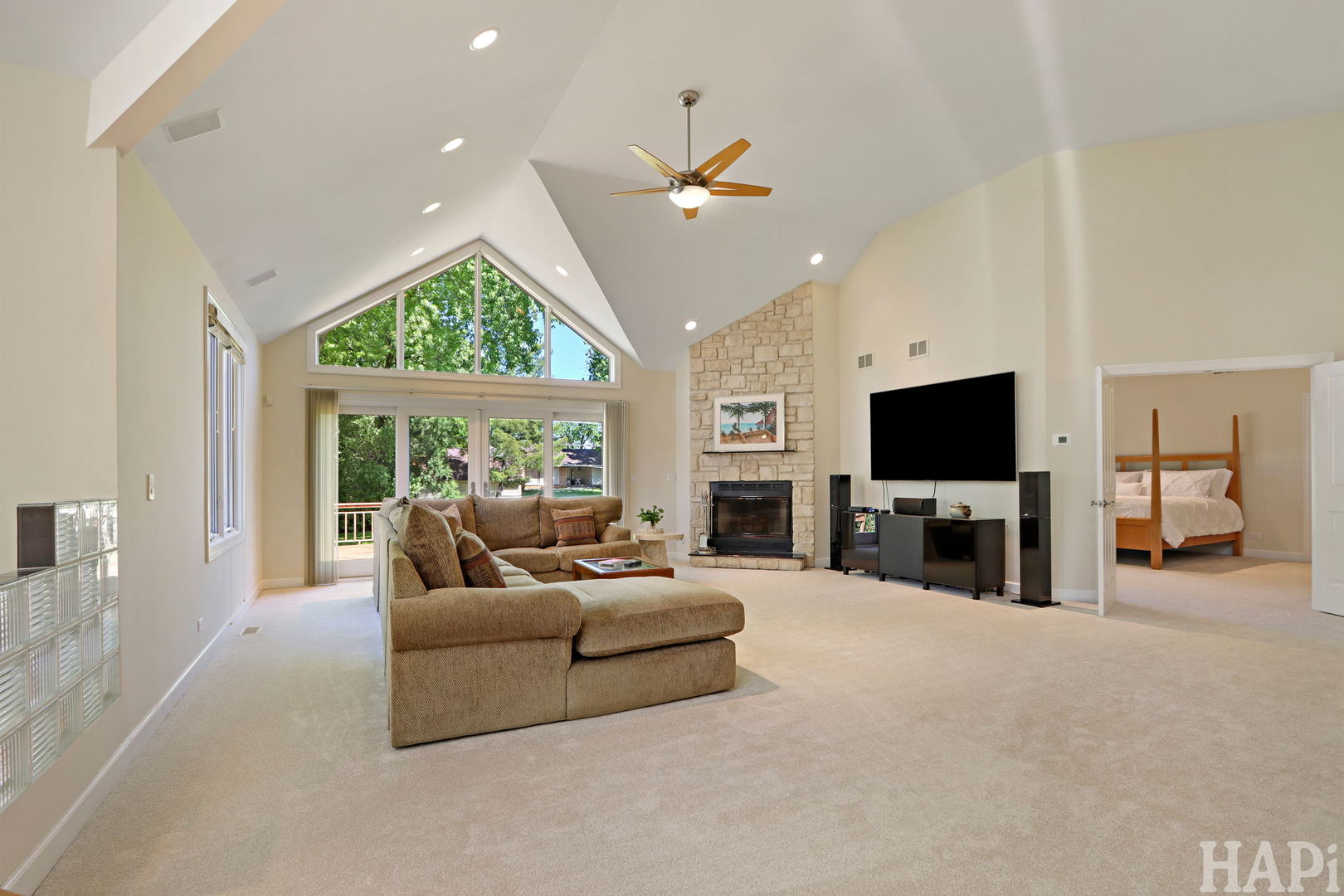 225 Spruce Road Northbrook, IL 60062 - Photo 15 of 40