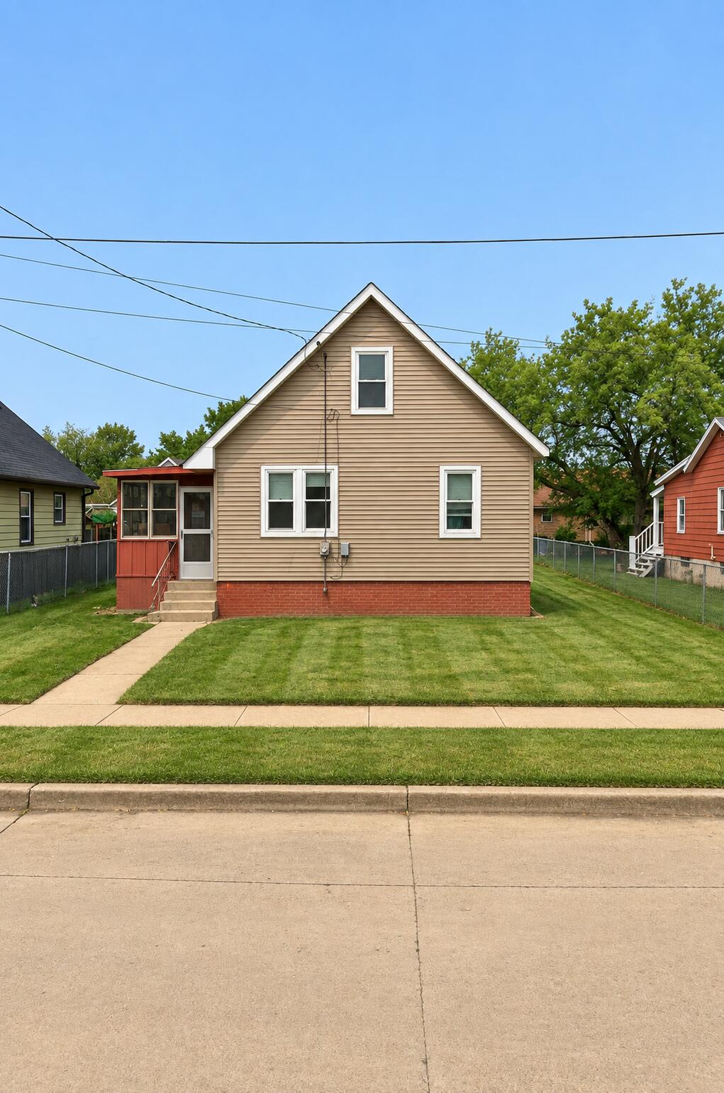 1132 Railroad Street Racine, WI 53404 - Photo 1 of 8 6154B340-A92C-47E4-897C-75C029C06171