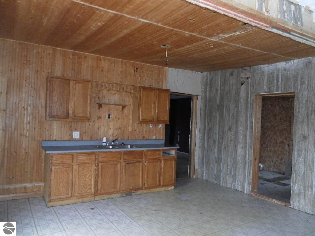 2910 North State Road Luther, MI 49656 - Photo 7 of 17 1793943-6.JPG