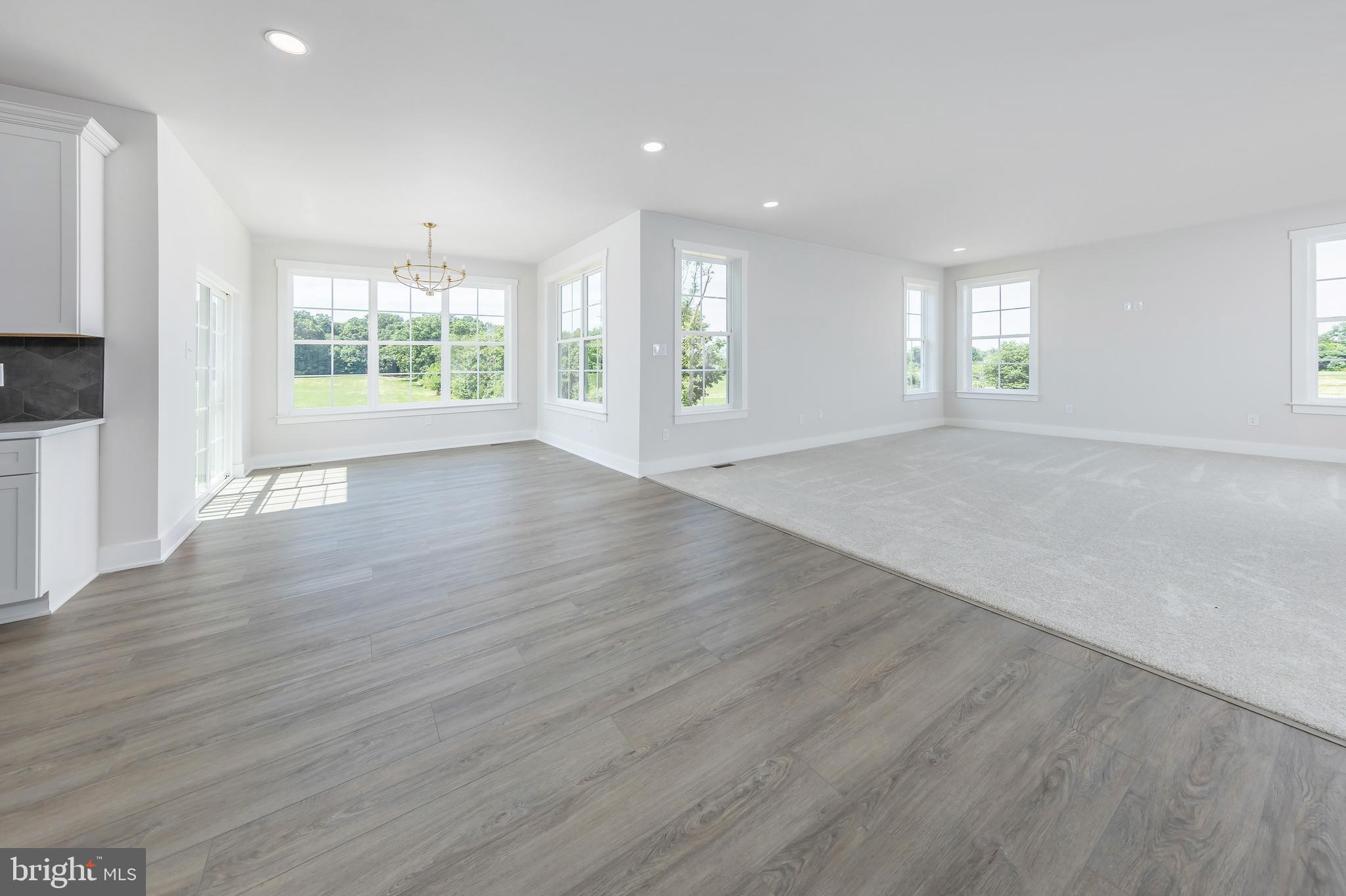 121 Davidson Road Swedesboro, NJ 08085 - Photo 3 of 16