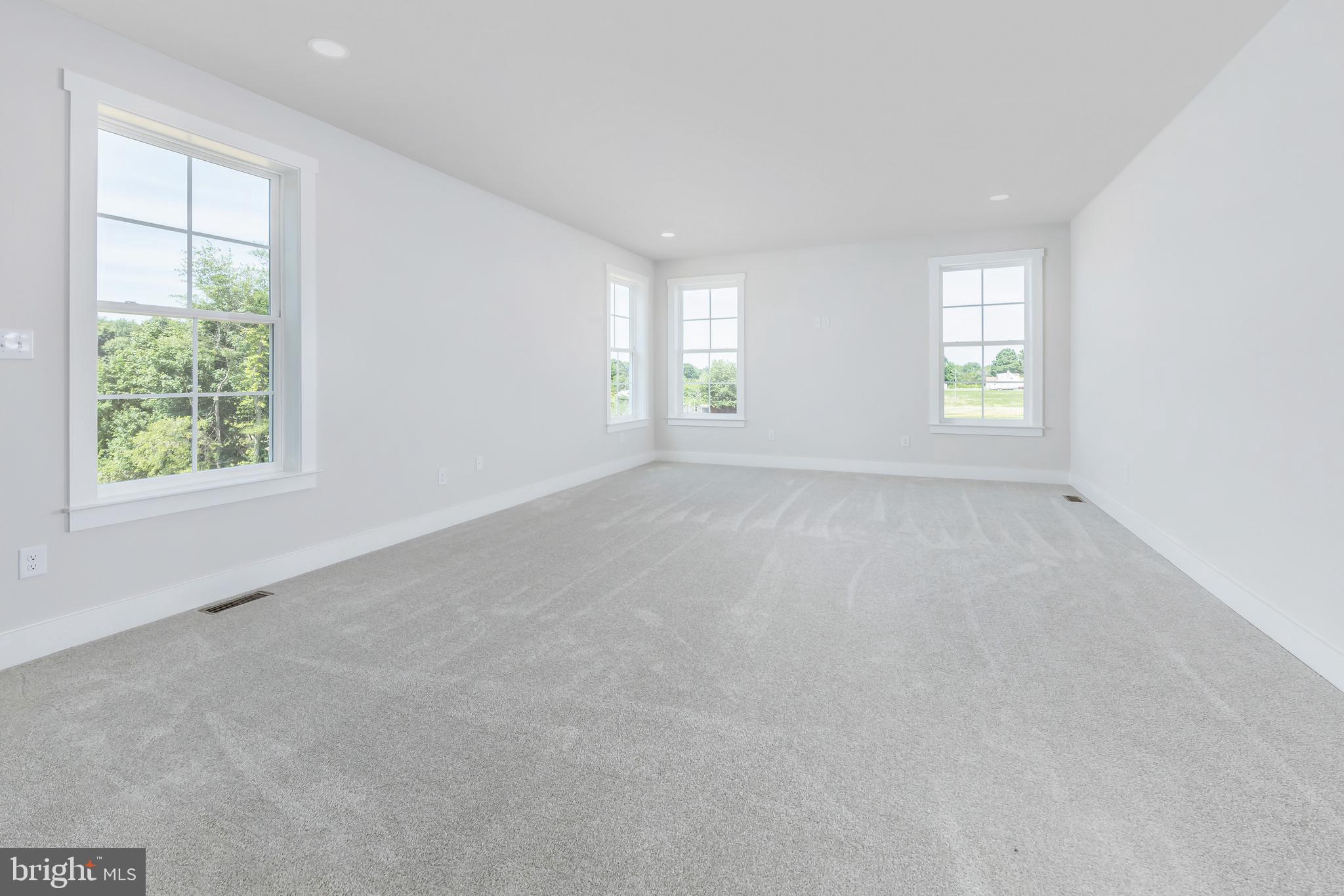 121 Davidson Road Swedesboro, NJ 08085 - Photo 6 of 16