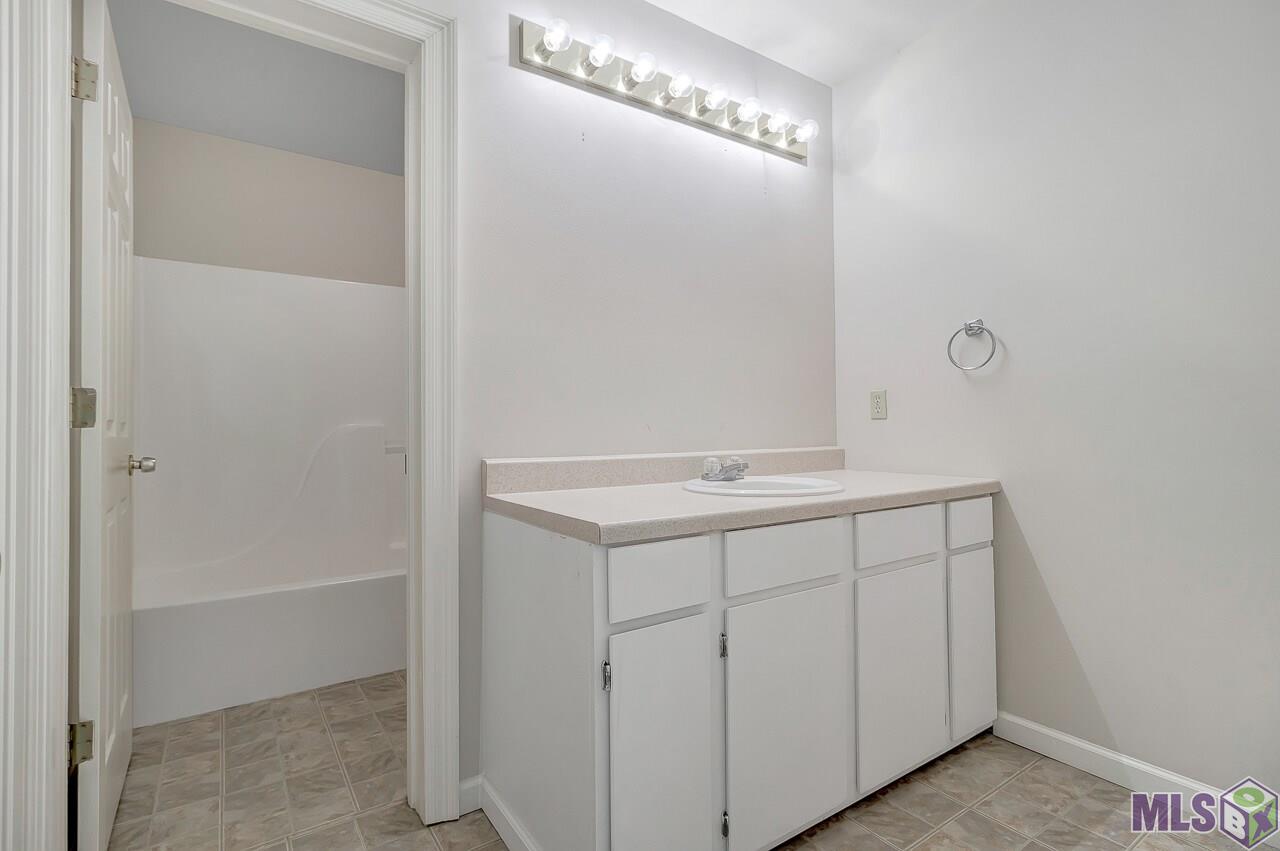 22620 Joe May Road Denham Springs, LA 70726 - Photo 25 of 36 Gallery Image 25