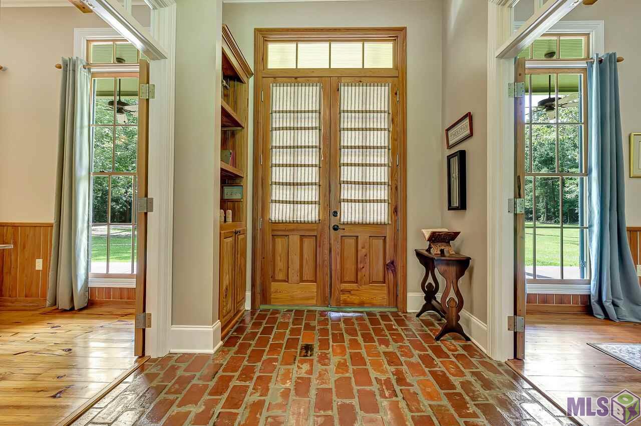 22620 Joe May Road Denham Springs, LA 70726 - Photo 5 of 36 Gallery Image 5