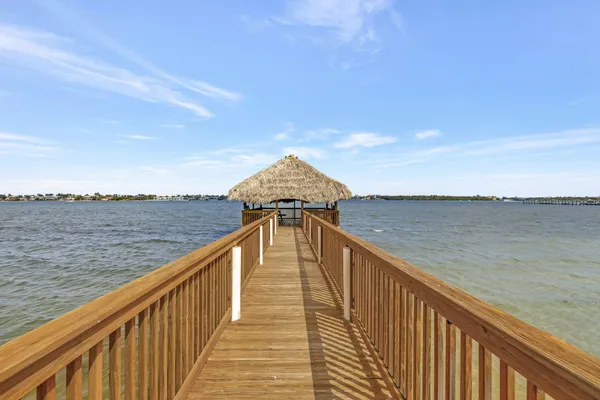 $3,200 | 8200 Lakeshore Drive, Unit 5070, Hypoluxo, FL 33462