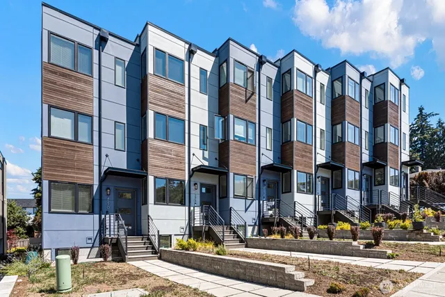 $4,495,000 | 4270-4280 Northeast 50th Street, Seattle, WA 98105