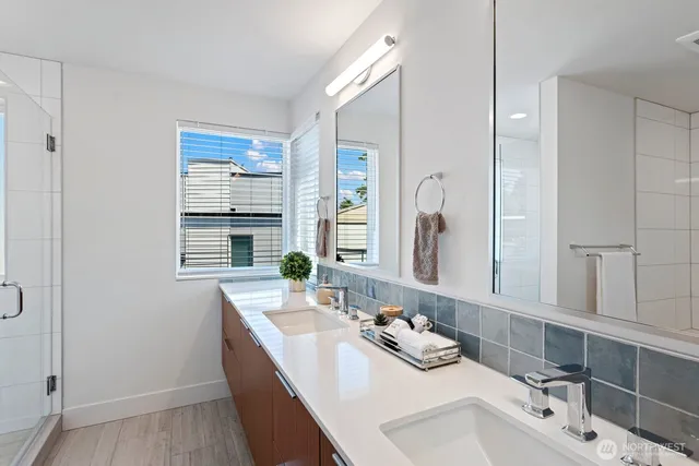 $4,495,000 | 4270-4280 Northeast 50th Street, Seattle, WA 98105