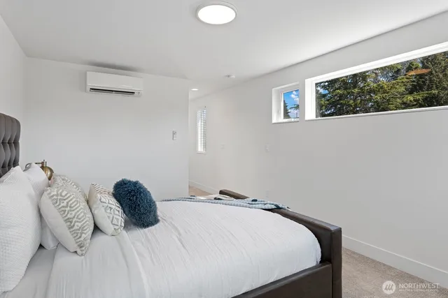 $4,495,000 | 4270-4280 Northeast 50th Street, Seattle, WA 98105