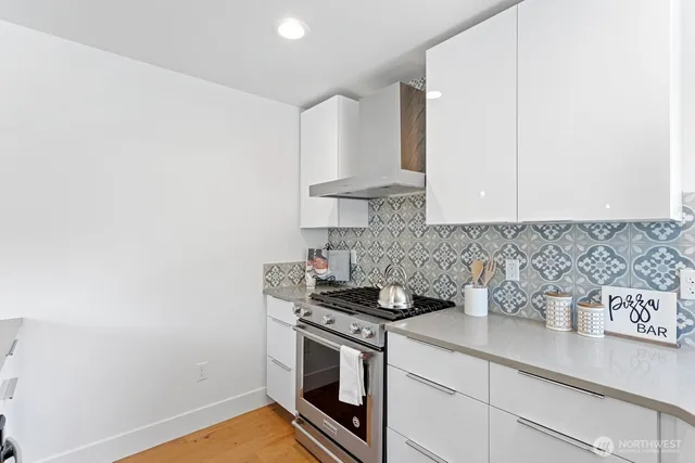 $4,495,000 | 4270-4280 Northeast 50th Street, Seattle, WA 98105