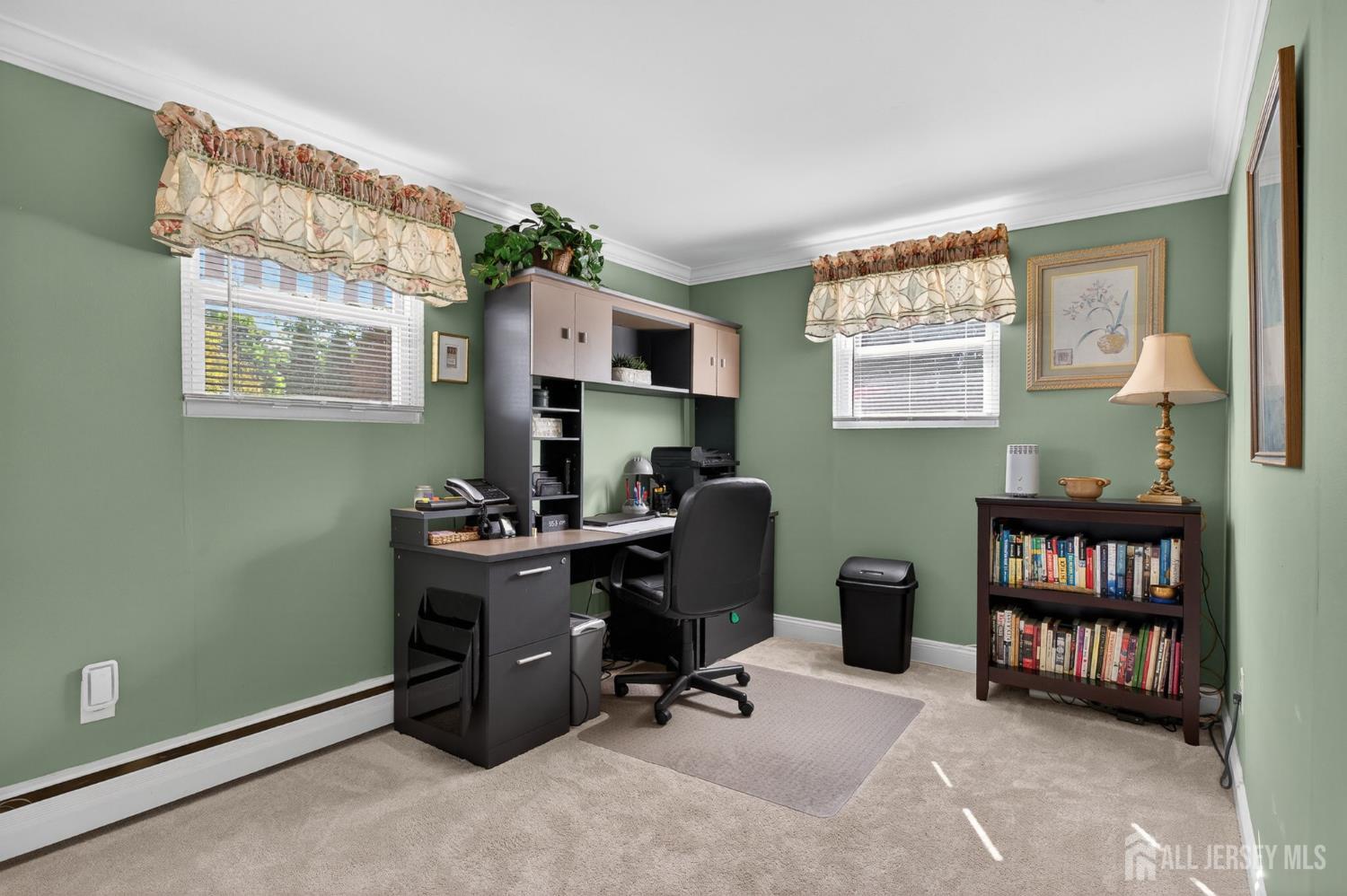 1391 Mohawk Road North Brunswick, NJ 08902 - Photo 20 of 30 Gallery Image 20