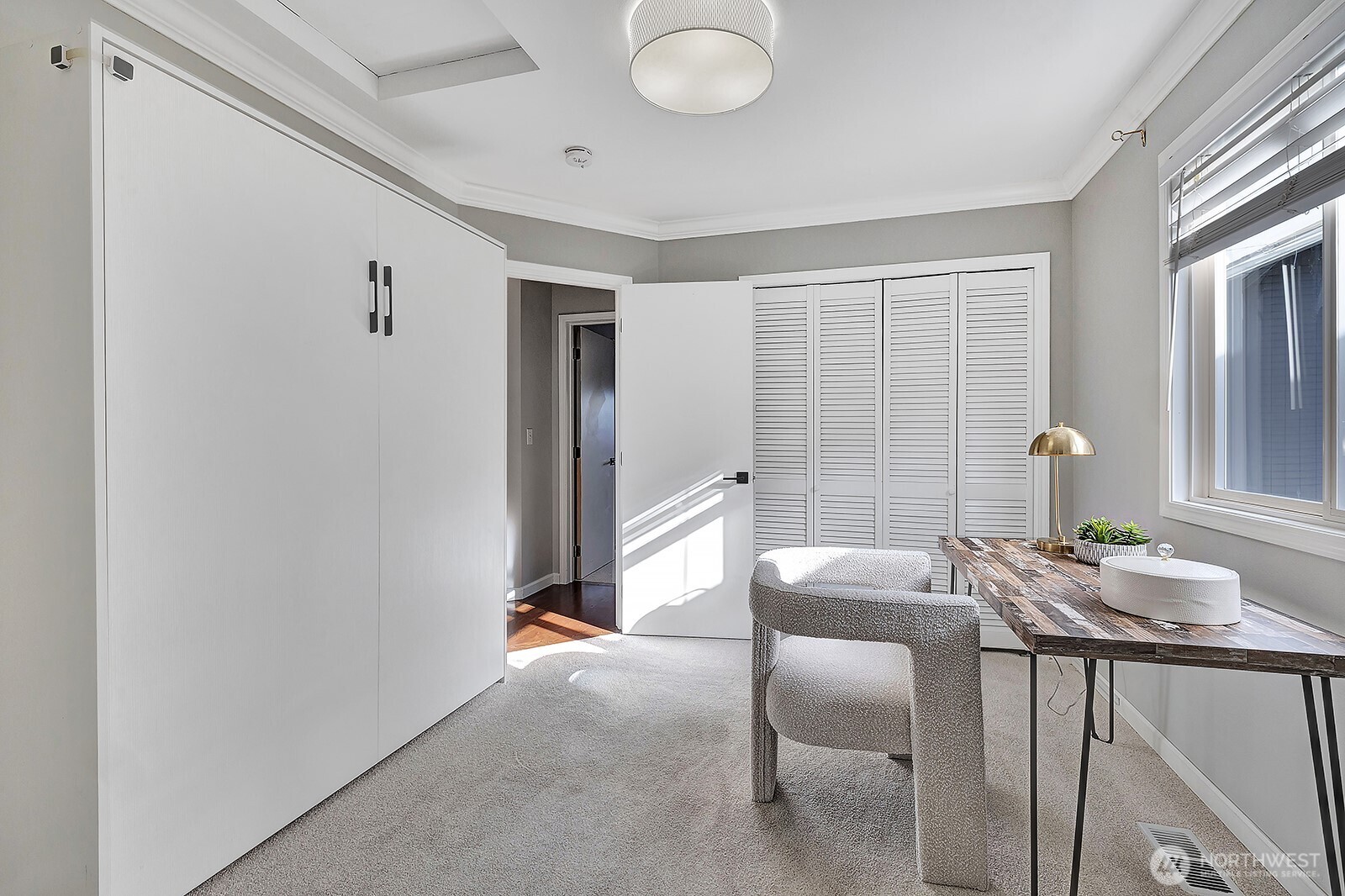 4501 35th Avenue South Seattle, WA 98118 - Photo 19 of 23