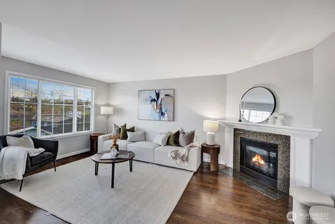 $819,950 | 4501 35th Avenue South, Seattle, WA 98118