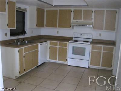 7378 Albany Road Fort Myers, FL 33967 - Photo 3 of 10 Gallery Image 3