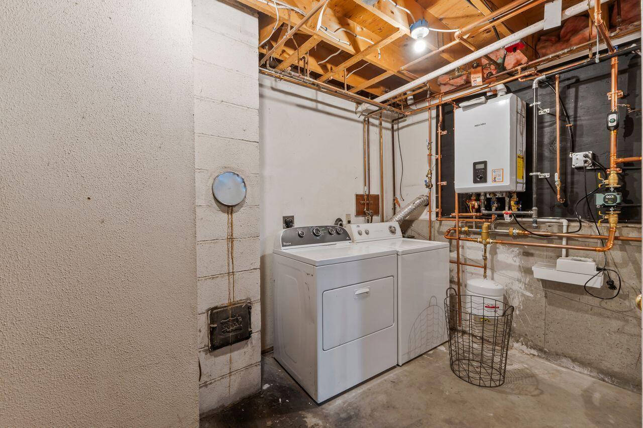 27 Oak Ridge Drive Standish, ME 04084 - Photo 32 of 43 nJEeZkJA