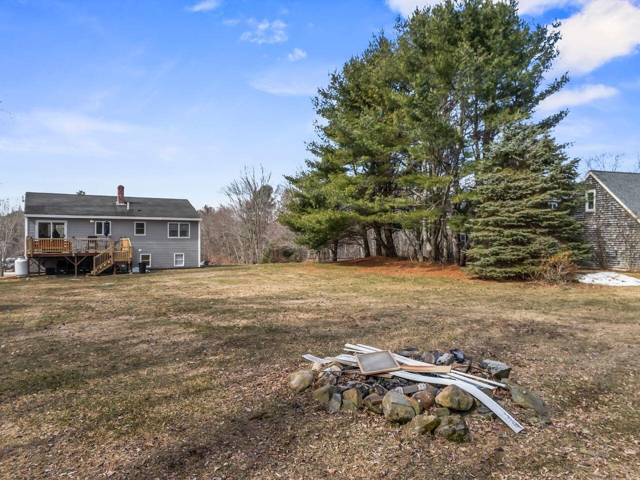 27 Oak Ridge Drive Standish, ME 04084 - Photo 40 of 43 7C2xoBtA