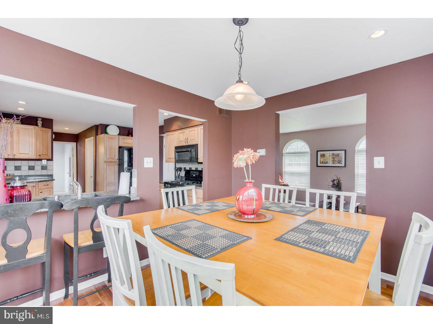 1327 Kearsley Road Sicklerville, NJ 08081 - Photo 16 of 20 Dining Room