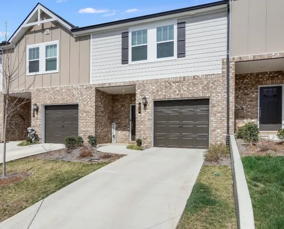 $299,900 | 818 Arrington Way, Columbia, TN 38401