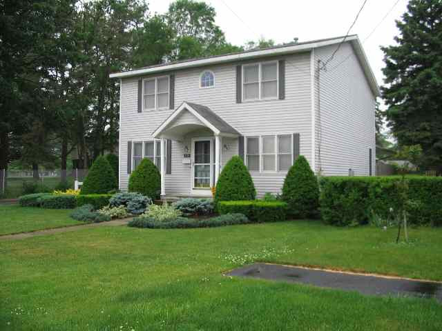 1038 North Westcott Road Rotterdam, NY 12306 - Photo 1 of 12 Photo 1
