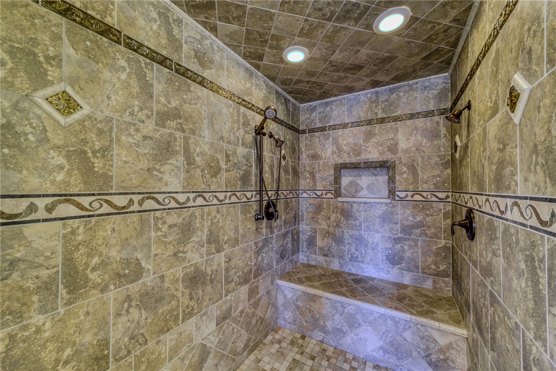 10023 Dike Road Mohave Valley, AZ 86440 - Photo 29 of 100 a bathroom with a shower