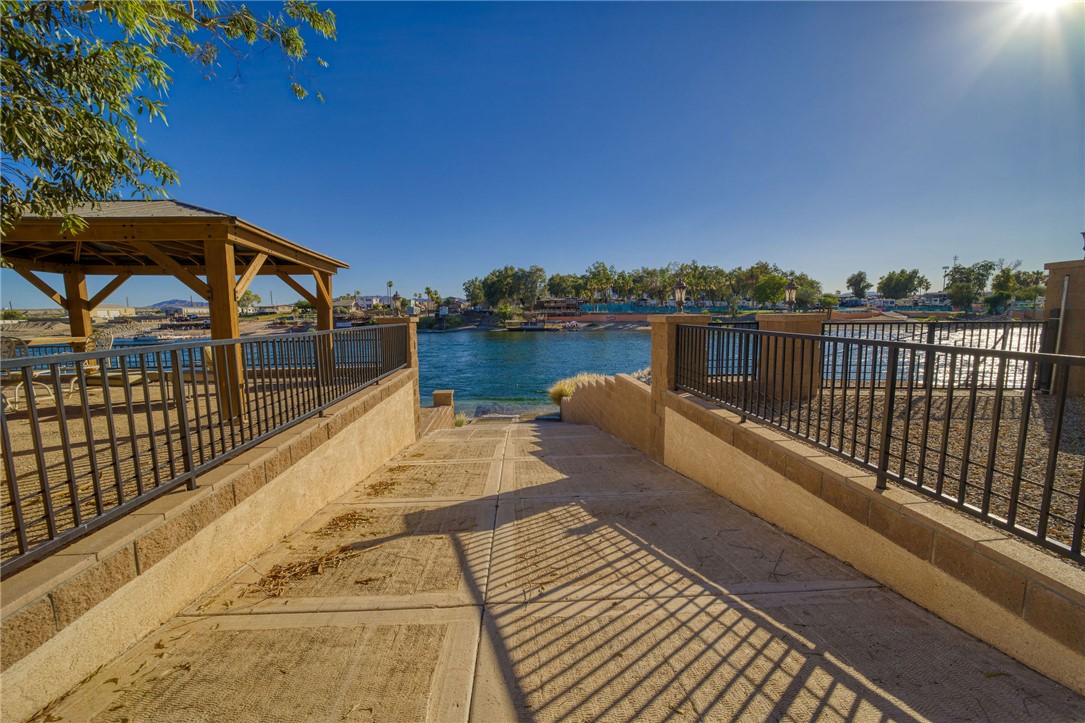 10023 Dike Road Mohave Valley, AZ 86440 - Photo 66 of 100 Dock