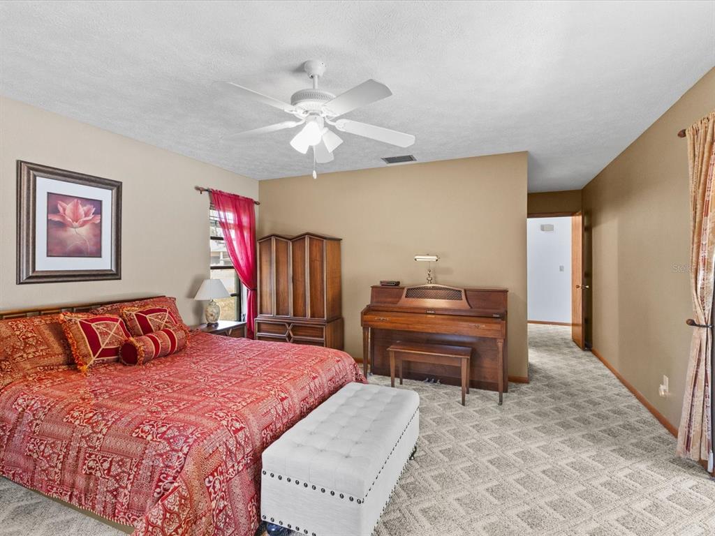 10700 Luscombe Court New Port Richey, FL 34654 - Photo 22 of 64