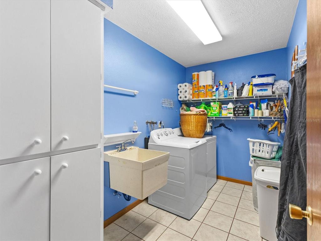 10700 Luscombe Court New Port Richey, FL 34654 - Photo 34 of 64