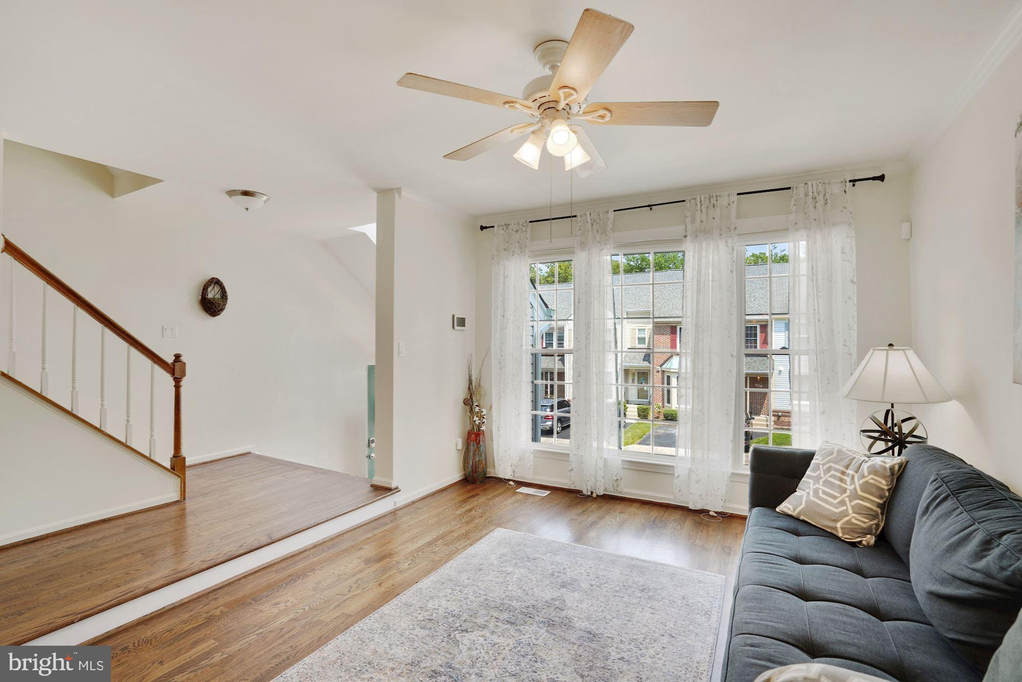 7410 Ridge Oak Court Springfield, VA 22153 - Photo 5 of 41