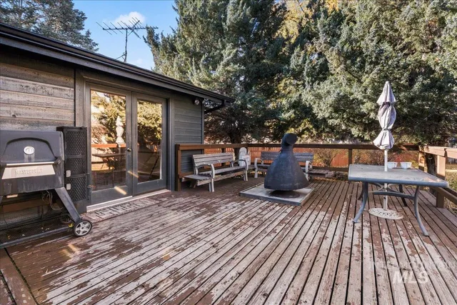 $415,000 | 1375 Owyhee Drive, Mountain Home, ID 83647