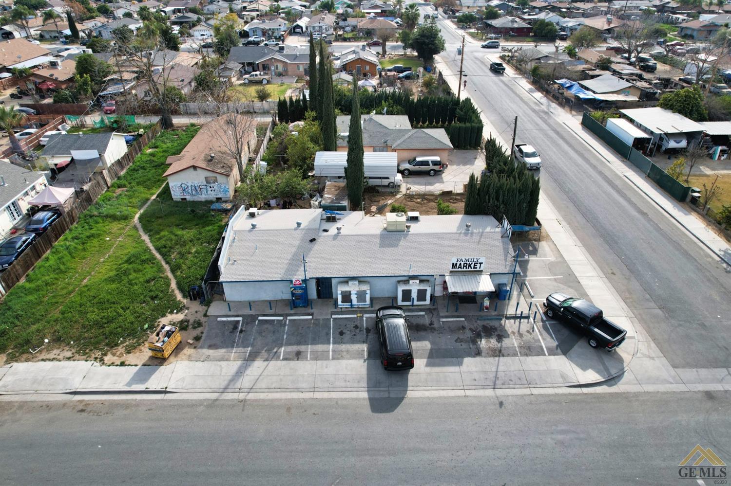 Undisclosed Address Richgrove, CA 93261 - Photo 3 of 21