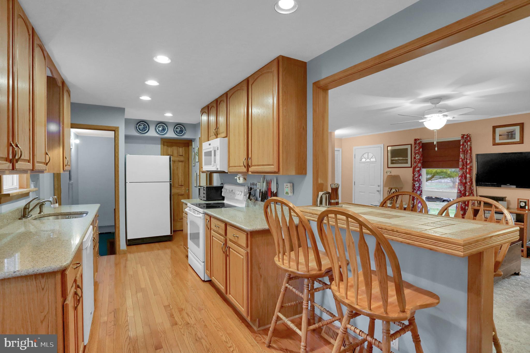 12 Clouser Rd Spur Mechanicsburg, PA 17055 - Photo 13 of 37