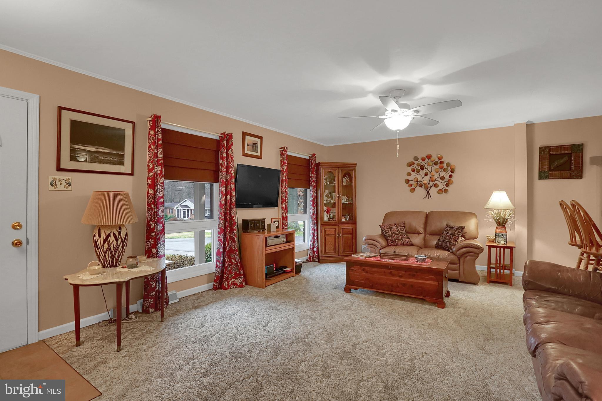 12 Clouser Rd Spur Mechanicsburg, PA 17055 - Photo 8 of 37