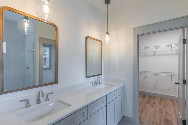 $2,600 | 110 4th Street, Niceville, FL 32578